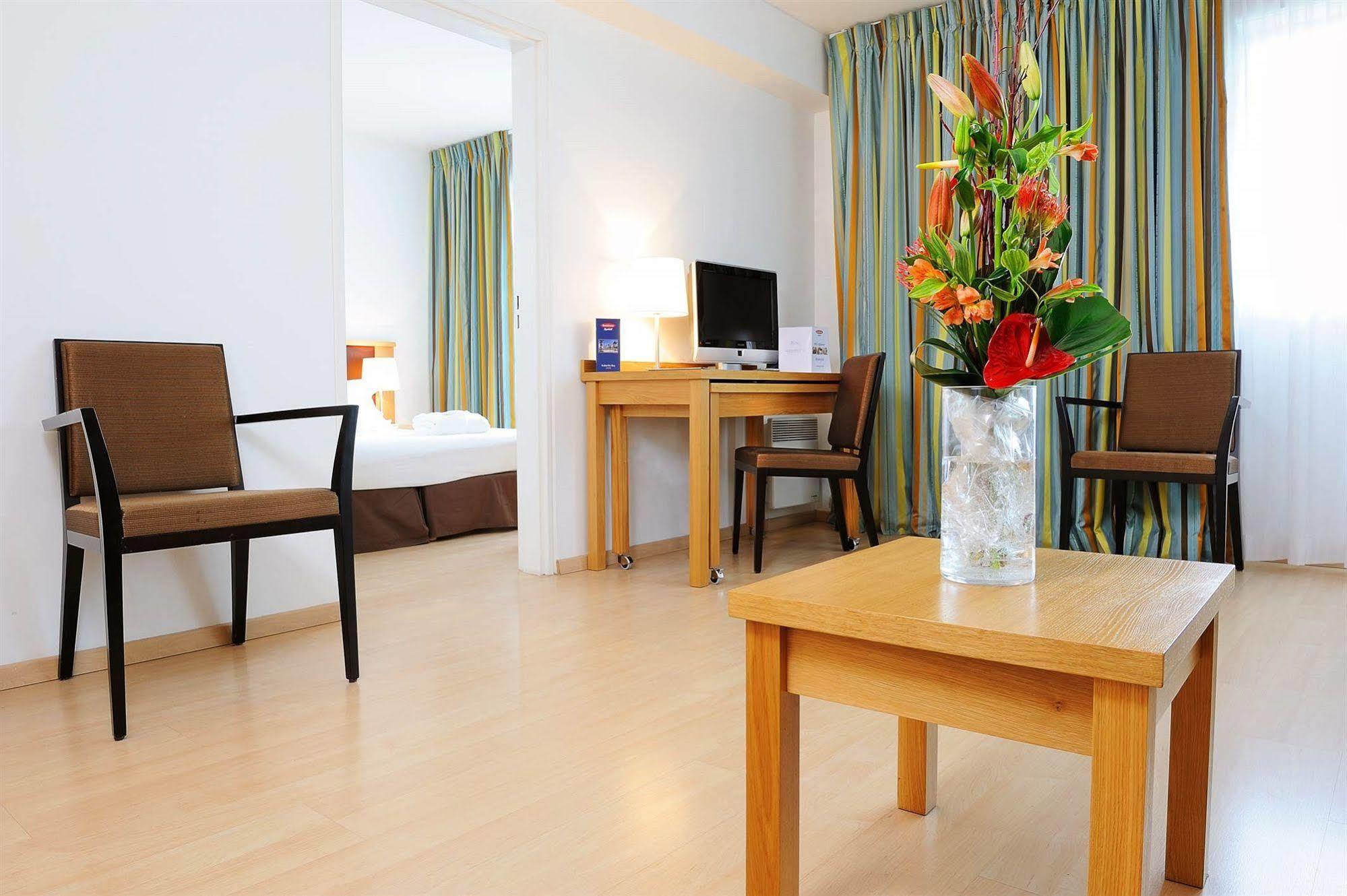 Residhome Paris-Massy Massy  Zimmer foto